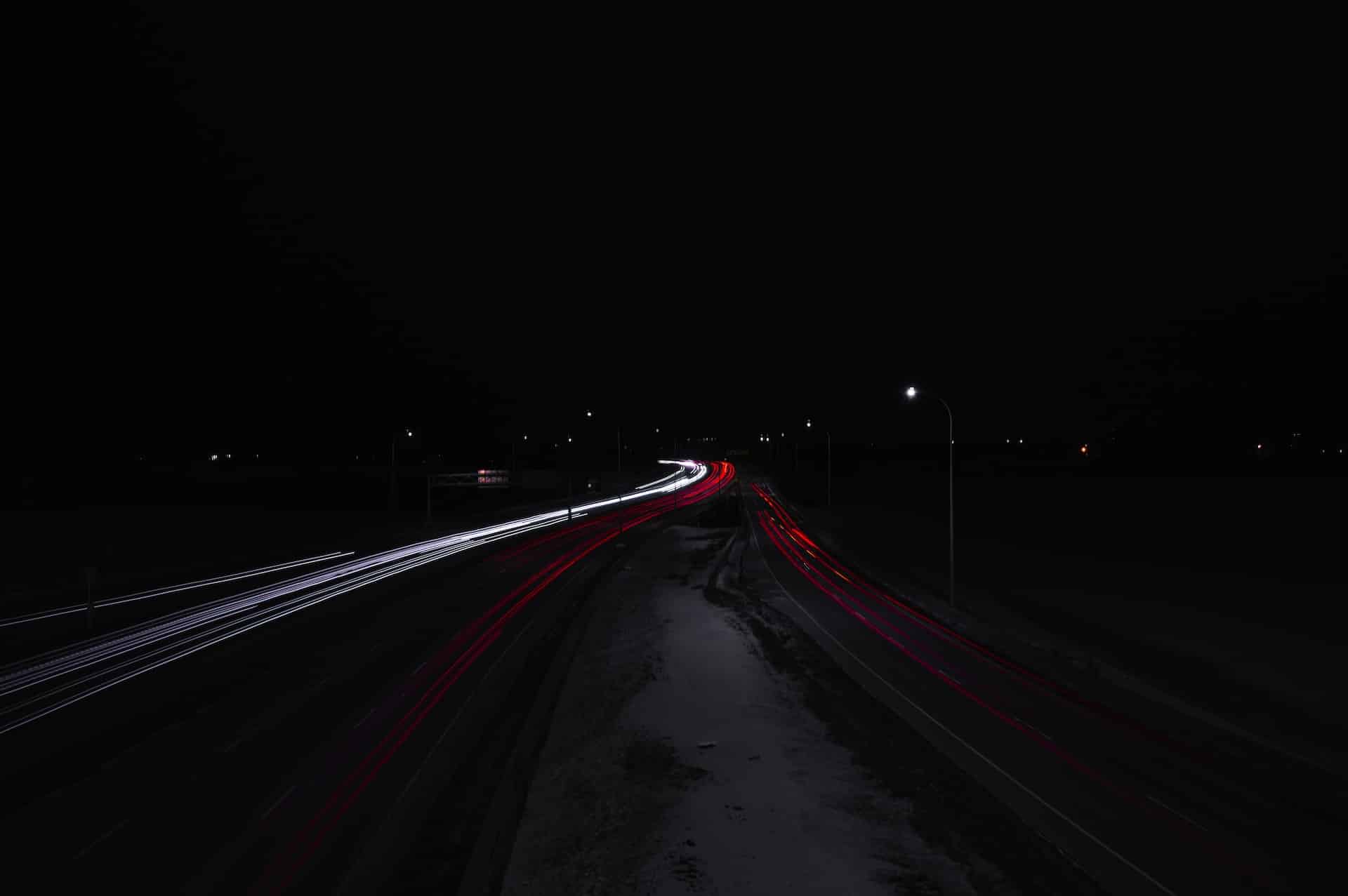 black asphalt road during nighttime